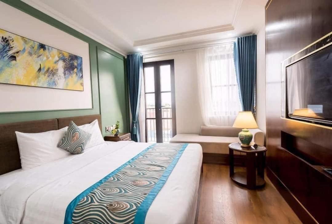Paris Boutique Hotel Ha Long Exterior photo