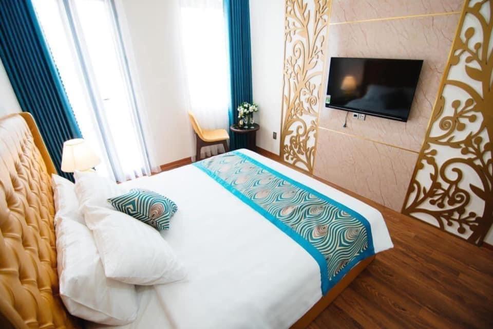 Paris Boutique Hotel Ha Long Exterior photo